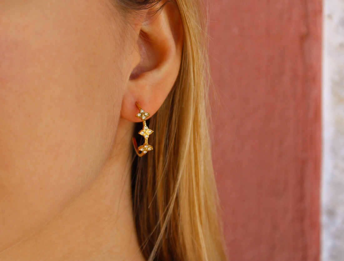 Athena | Boucles d'oreilles créoles en acier inoxydable et zircons