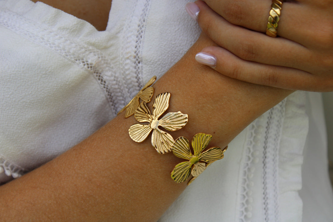 Camelia | Bracelet jonc grosses fleurs en acier inoxydable