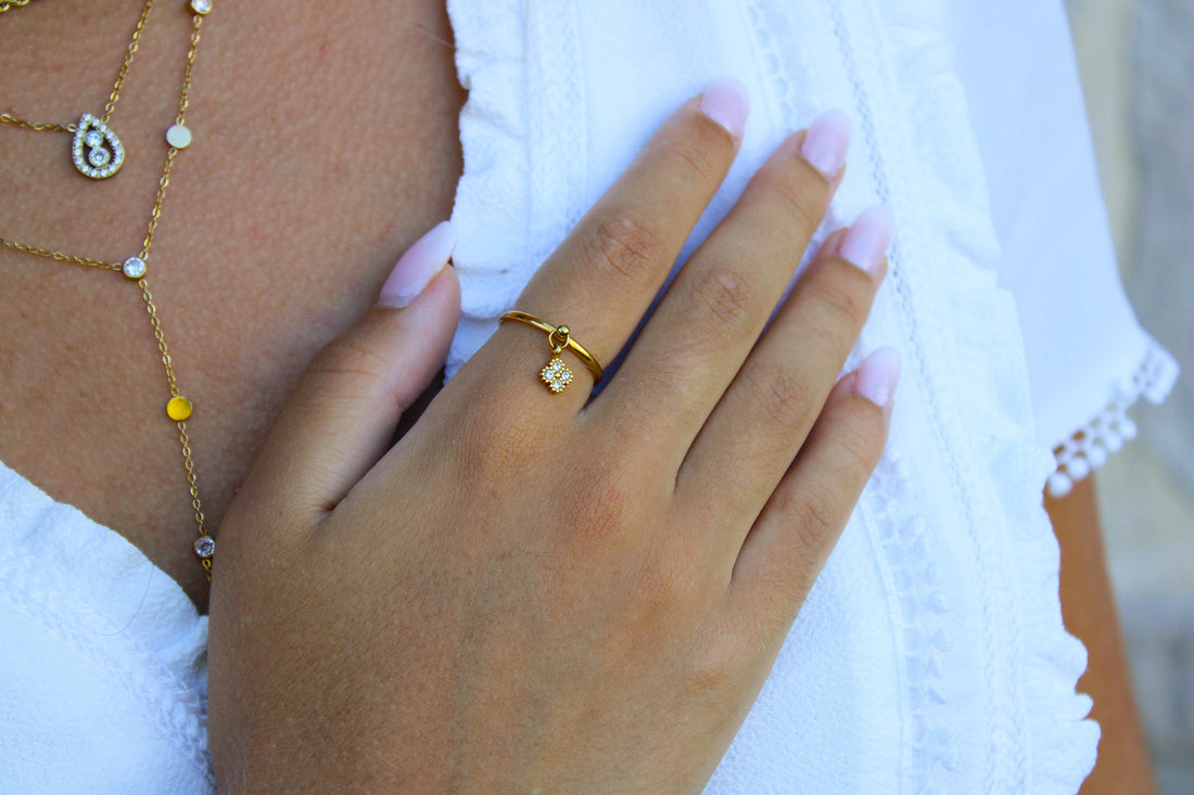 Louane | Bague en acier inoxydable et zircons