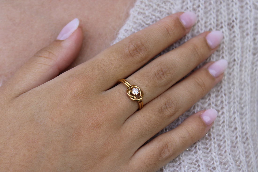 Pauline | Bague en acier inoxydable et zircon